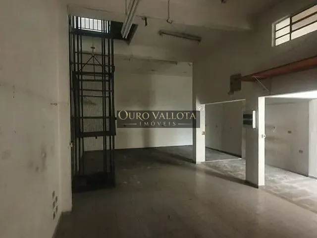 Prédio com 464m², para alugar, no bairro Tatuapé em São Paulo