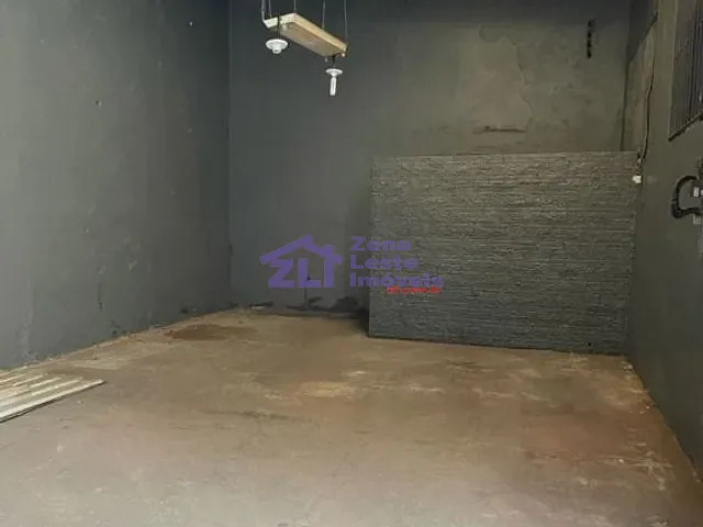 Prédio com 350m², para alugar, no bairro São Mateus em São Paulo