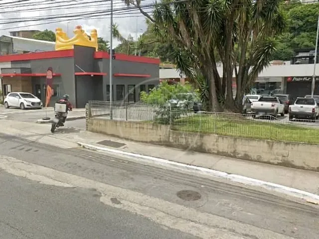 Prédio com 2863m², à venda, no bairro Conjunto Residencial Butantã em São Paulo