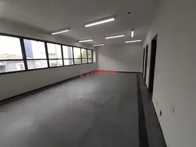 Prédio à venda ou para alugar, no bairro Jardim Nova Petrópolis em São Bernardo do Campo