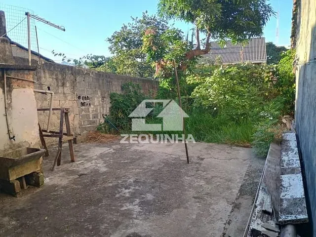 Prédio com 317m² 5 quartos e 4 banheiros, à venda, no bairro Km 18 em Osasco