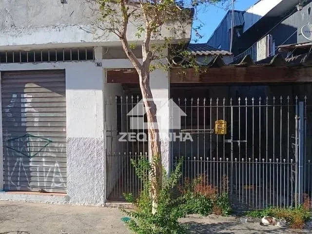 Prédio com 317m² 5 quartos e 4 banheiros, à venda, no bairro Km 18 em Osasco