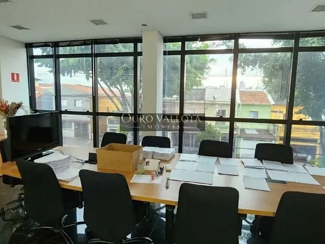 Prédio com 925m², para alugar, no bairro Mooca em São Paulo