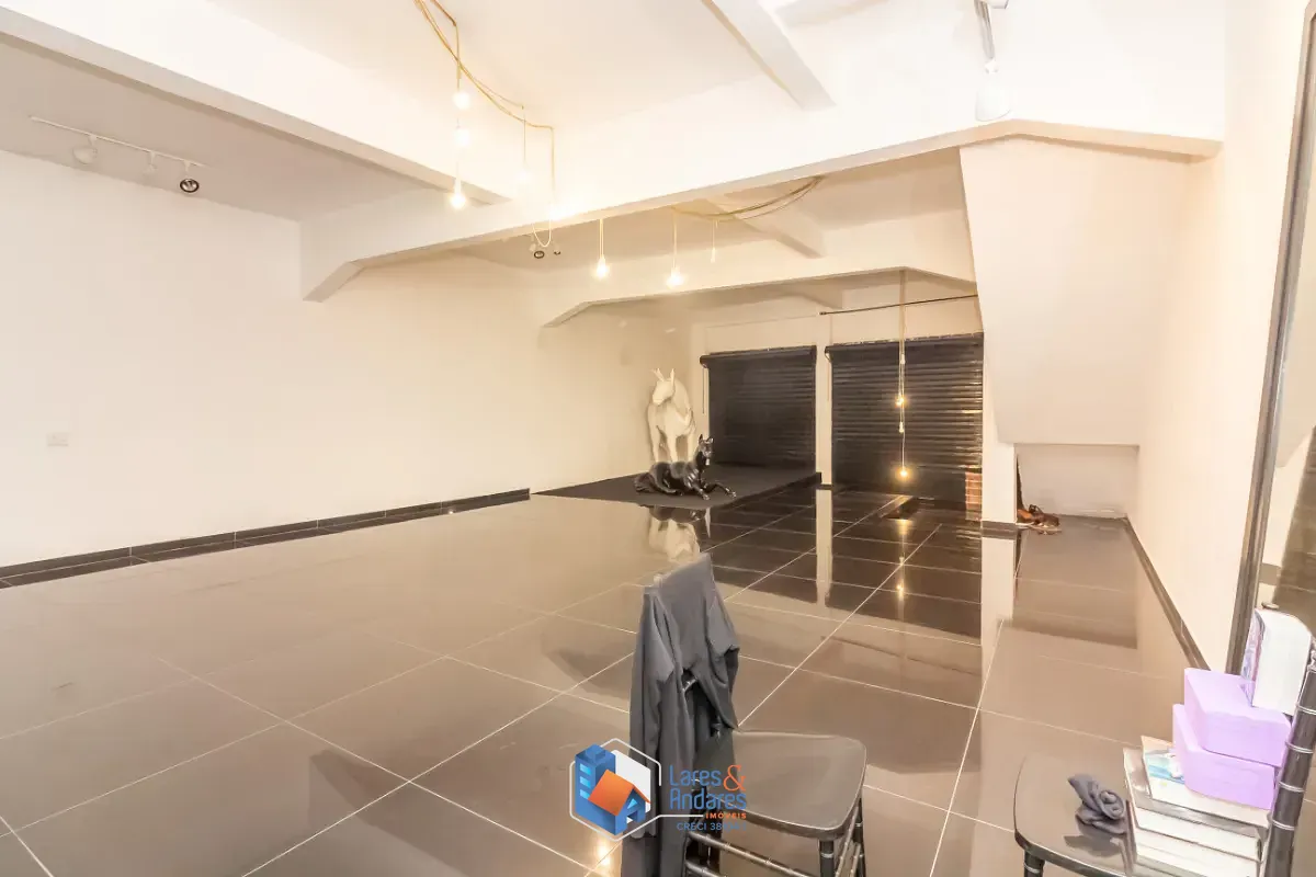 Prédio Inteiro, 647 m² - Foto 2