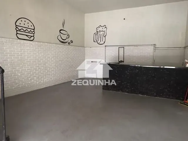 Prédio com 250m² 9 quartos e 6 banheiros, à venda, no bairro Vila Campesina em Osasco