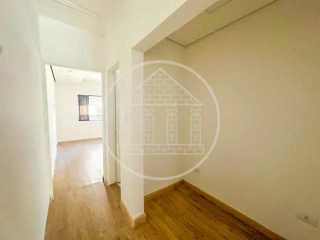 Sobrado com 250m², à venda, no bairro Jardim Anhangüera em São Paulo