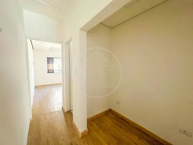 Sobrado com 250m², à venda, no bairro Jardim Anhangüera em São Paulo