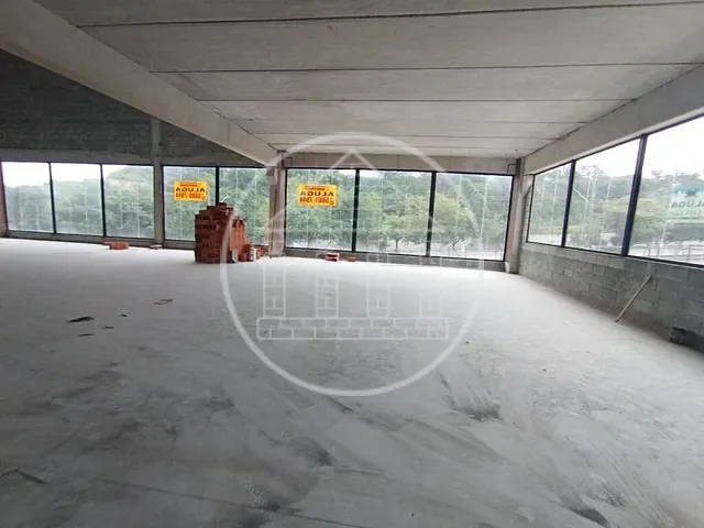 Prédio com 3000m², para alugar, no bairro Jardim São Rafael em São Paulo