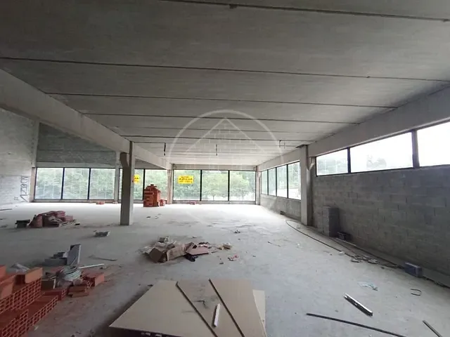 Prédio com 3000m², para alugar, no bairro Jardim São Rafael em São Paulo