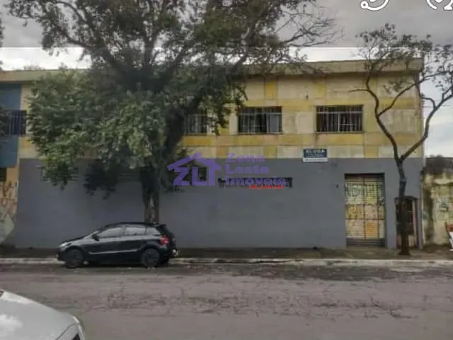 Prédio com 400m², para alugar, no bairro Vila Antonieta em São Paulo