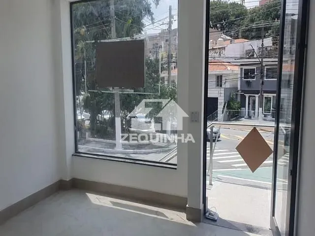 Prédio com 250m², para alugar, no bairro Vila Campesina em Osasco