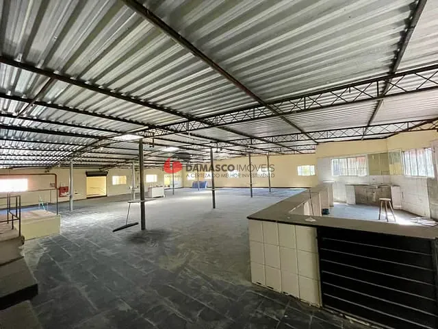 Prédio 2 quartos e 7 banheiros, à venda, no bairro Jardim Santo André em Santo André