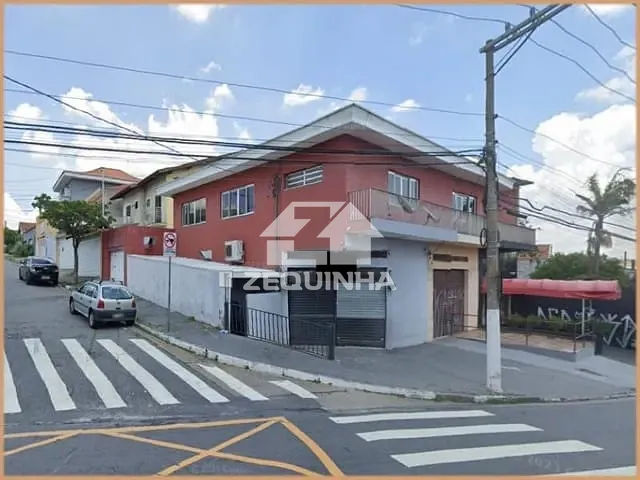 Prédio com 347m², à venda, no bairro Umuarama em Osasco
