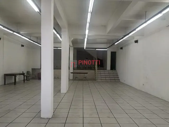 Prédio à venda, no bairro Centro em Santo André
