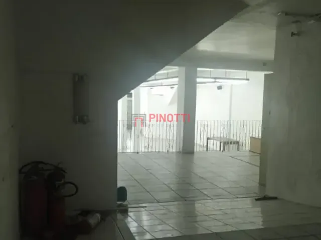 Prédio à venda, no bairro Centro em Santo André