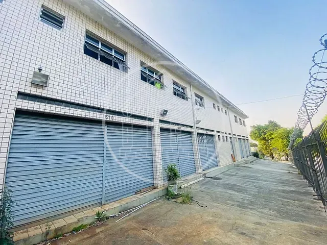 Prédio com 545m², à venda, no bairro Cupecê em São Paulo