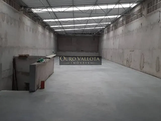 Prédio com 400m², para alugar, no bairro Vila Carrão em São Paulo