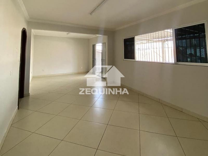 Prédio Inteiro à venda com 8 quartos, 176m² - Foto 6