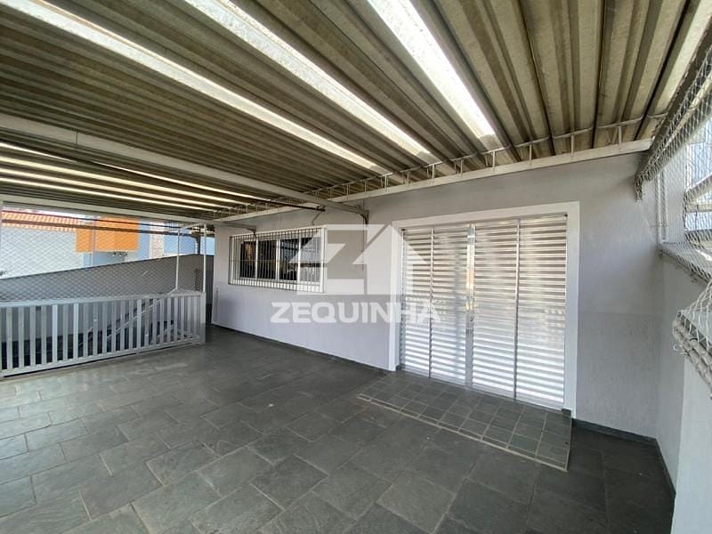 Prédio Inteiro à venda com 8 quartos, 176m² - Foto 8