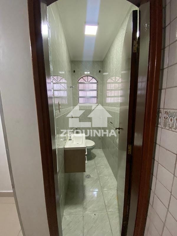 Prédio Inteiro à venda com 8 quartos, 176m² - Foto 13
