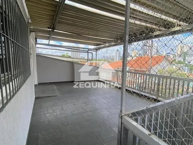 Prédio com 229m² 8 quartos e 4 banheiros, à venda, no bairro Vila Campesina em Osasco