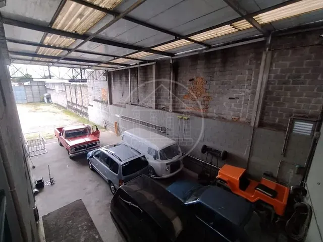 Prédio com 1800m², para alugar, no bairro Veleiros em São Paulo