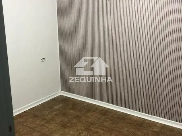 Prédio com 220m² 7 quartos e 4 banheiros, para alugar, no bairro Vila Yara em Osasco