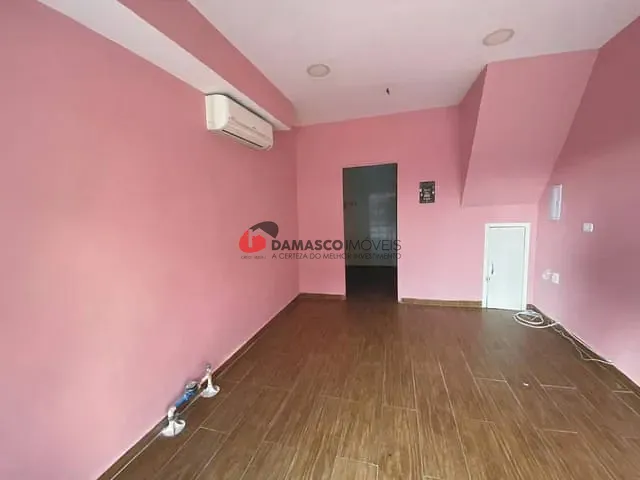 Prédio 1 quarto e 2 banheiros, à venda, no bairro Centro em São Bernardo do Campo