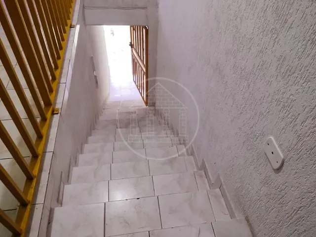 Prédio com 262m², à venda, no bairro Jardim Rosalina em São Paulo