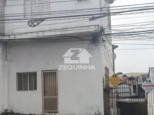 Prédio com 236m² 5 quartos e 3 banheiros, à venda, no bairro Vila Yolanda em Osasco