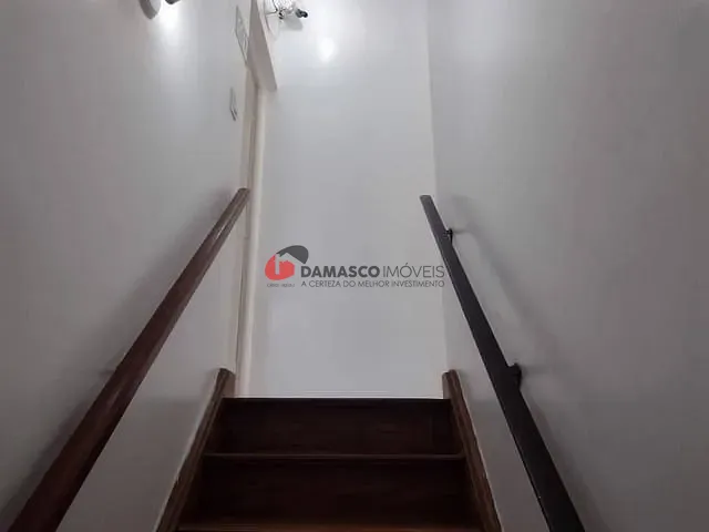 Prédio com 128m², à venda, no bairro Santo Antônio em São Caetano do Sul