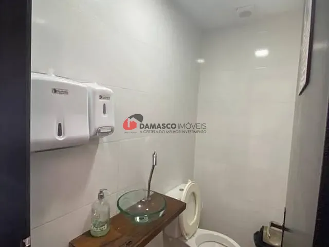 Prédio com 270m², à venda, no bairro Barcelona em São Caetano do Sul
