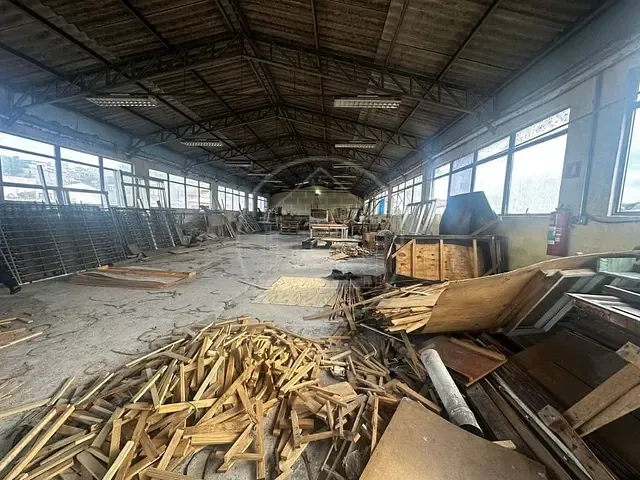 Prédio com 400m², à venda ou para alugar, no bairro Jardim Santa Rita em São Paulo