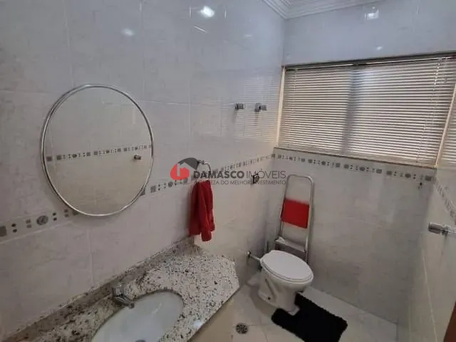 Prédio para alugar, no bairro Jardim em Santo André