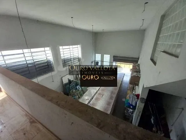 Prédio com 322m², para alugar, no bairro Vila Bertioga em São Paulo