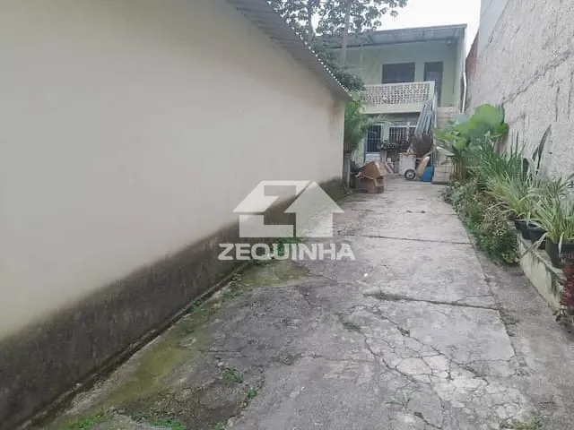 Prédio com 270m² 6 quartos e 5 banheiros, à venda, no bairro Quitauna em Osasco