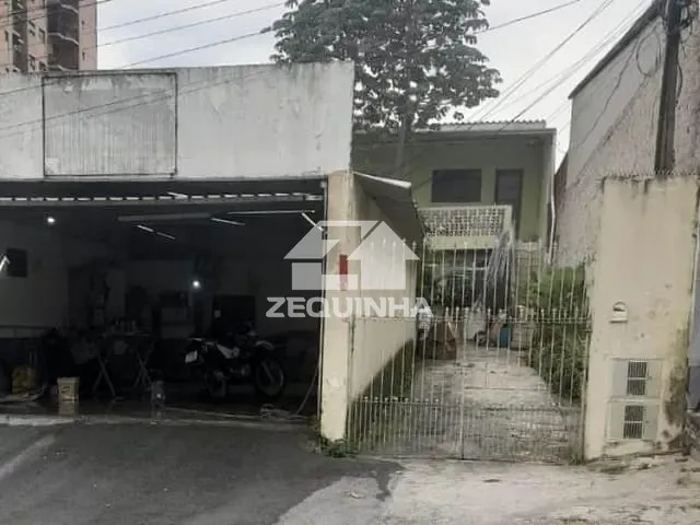 Prédio com 270m² 6 quartos e 5 banheiros, à venda, no bairro Quitauna em Osasco