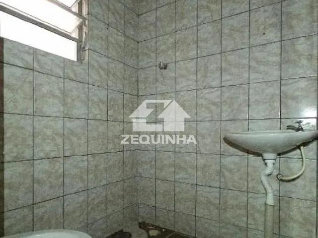 Prédio com 220m² 6 quartos e 5 banheiros, à venda, no bairro Novo Osasco em Osasco