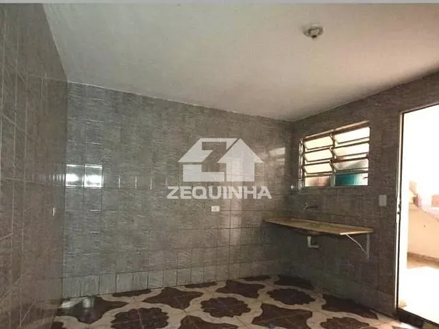 Prédio com 220m² 6 quartos e 5 banheiros, à venda, no bairro Novo Osasco em Osasco