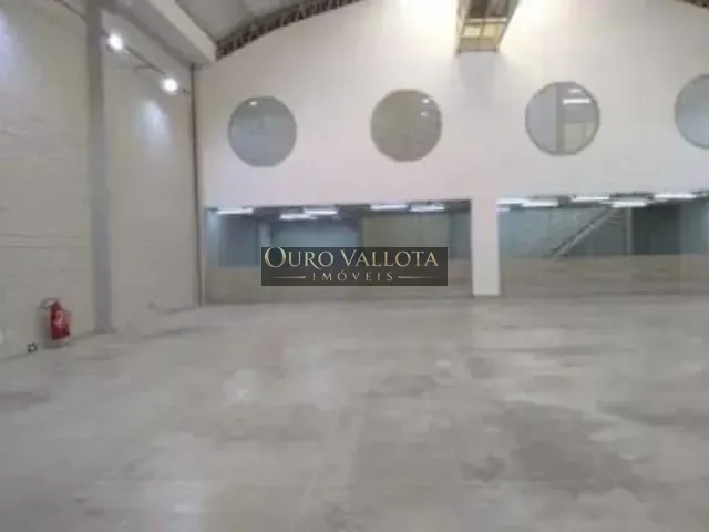 Prédio com 698m², para alugar, no bairro Ipiranga em São Paulo