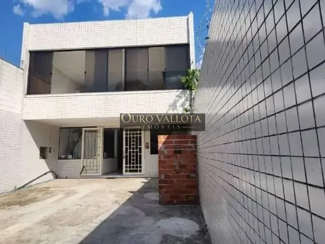 Prédio com 340m², à venda, no bairro Vila Ré em São Paulo