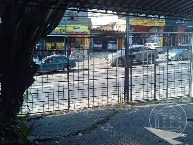 Prédio com 140m², à venda, no bairro Parque Brasil em São Paulo