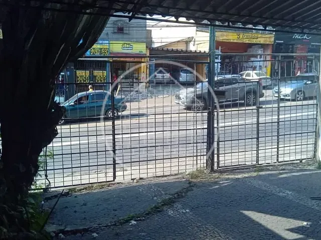 Prédio com 140m², à venda, no bairro Parque Brasil em São Paulo