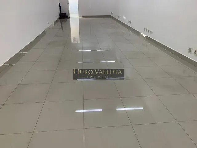 Prédio com 379m², para alugar, no bairro Mooca em São Paulo