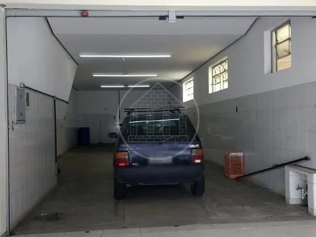 Prédio com 160m², à venda, no bairro Parque Colonial em São Paulo