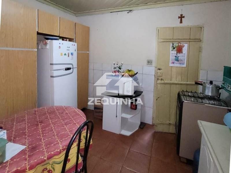 Prédio Inteiro à venda com 5 quartos, 142m² - Foto 6
