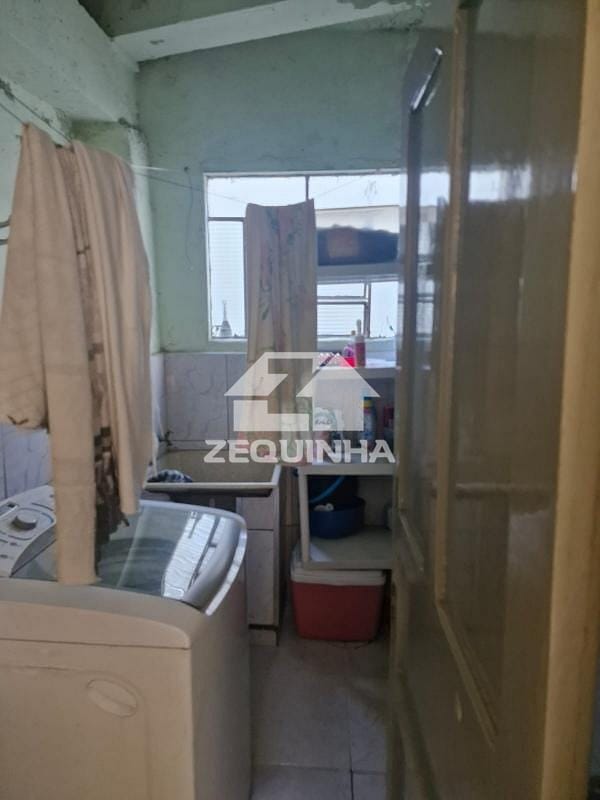 Prédio Inteiro à venda com 5 quartos, 142m² - Foto 23