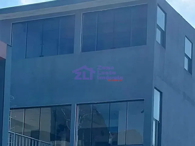 Prédio com 400m², para alugar, no bairro Vila Antonieta em São Paulo