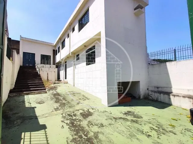 Prédio com 316m², para alugar, no bairro Cidade Dutra em São Paulo