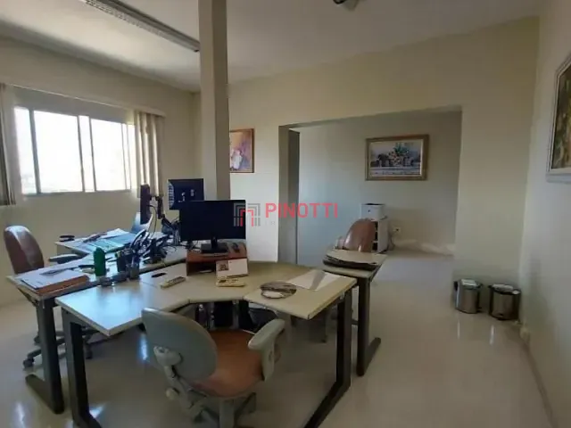 Prédio à venda ou para alugar, no bairro Jardim do Mar em São Bernardo do Campo